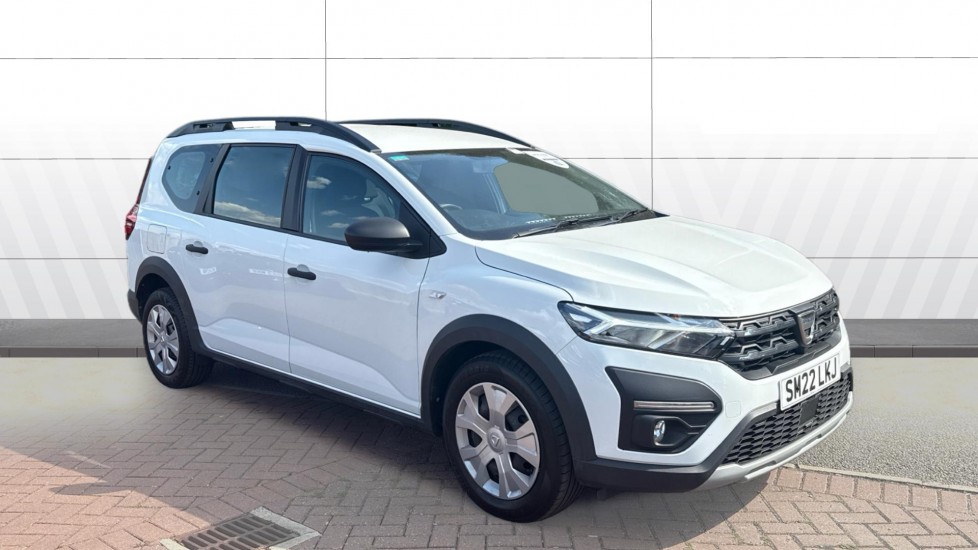 Dacia Jogger 1.0 TCe Essential 5dr Petrol Estate - Image 1