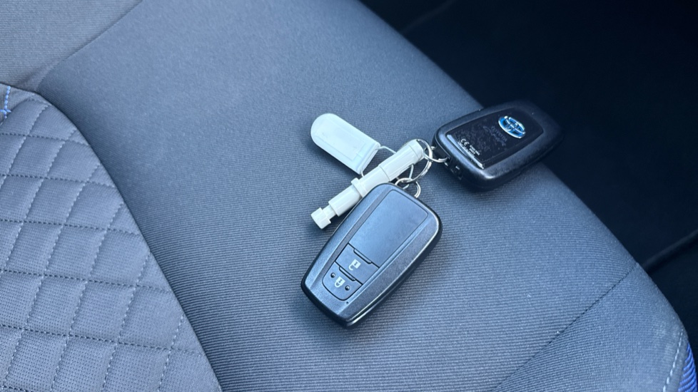 Toyota C-HR 1.8 Hybrid Dynamic 5dr CVT Hybrid Hatchback - Image 20
