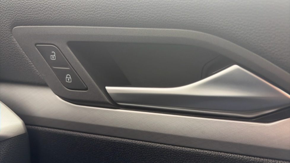 Volkswagen Golf 2.0 TDI Match 5dr Diesel Hatchback - Image 31