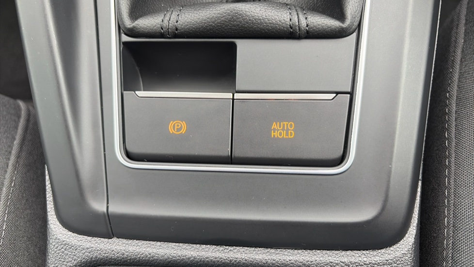 Volkswagen Golf 2.0 TDI Match 5dr Diesel Hatchback - Image 41