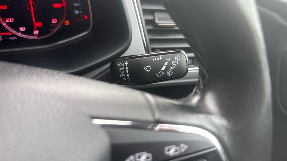 SEAT Leon 2.0 TSI 190 Xcellence Lux [EZ] 5dr DSG Petrol Hatchback - Image 28