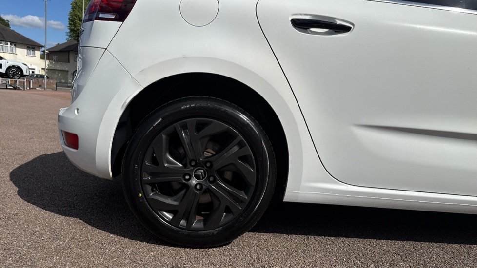 Citroen C4 Picasso 1.6 BlueHDi Exclusive+ 5dr EAT6 Diesel Estate - Image 7