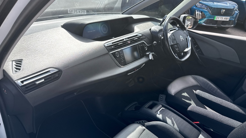 Citroen C4 Picasso 1.6 BlueHDi Exclusive+ 5dr EAT6 Diesel Estate - Image 9