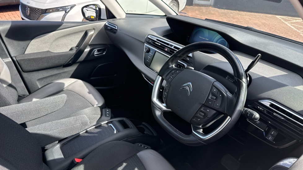 Citroen C4 Picasso 1.6 BlueHDi Exclusive+ 5dr EAT6 Diesel Estate - Image 11
