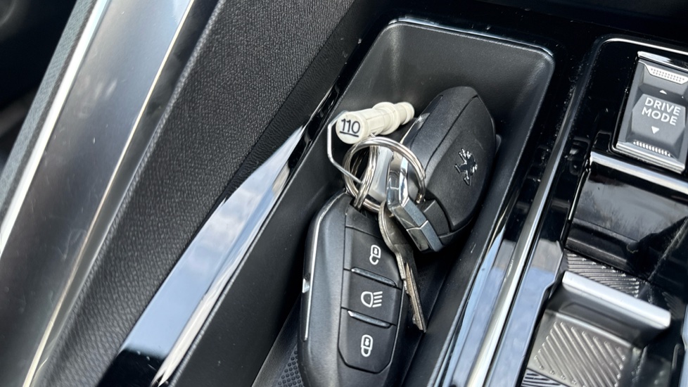 Peugeot 5008 1.5 BlueHDi GT 5dr EAT8 Diesel Estate - Image 20