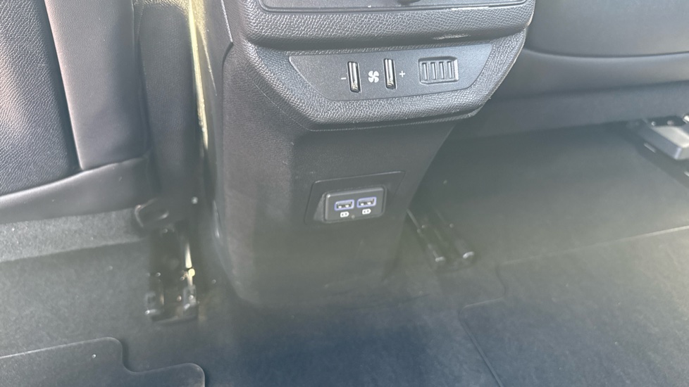 Peugeot 5008 1.5 BlueHDi GT 5dr EAT8 Diesel Estate - Image 22