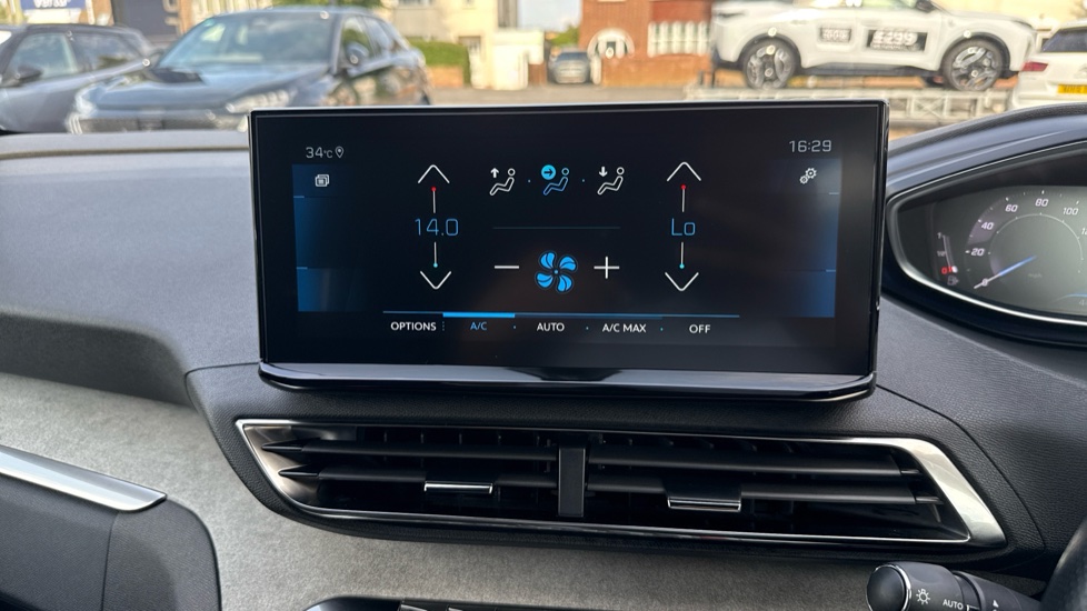 Peugeot 5008 1.5 BlueHDi GT 5dr EAT8 Diesel Estate - Image 31
