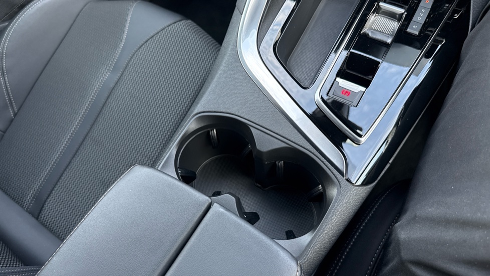 Peugeot 5008 1.5 BlueHDi GT 5dr EAT8 Diesel Estate - Image 38