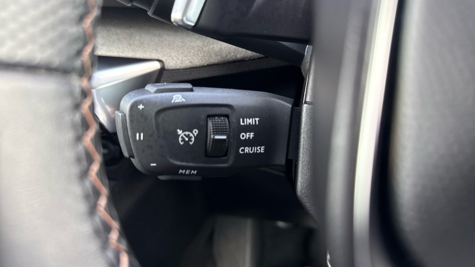 Peugeot 5008 1.5 BlueHDi GT 5dr EAT8 Diesel Estate - Image 41
