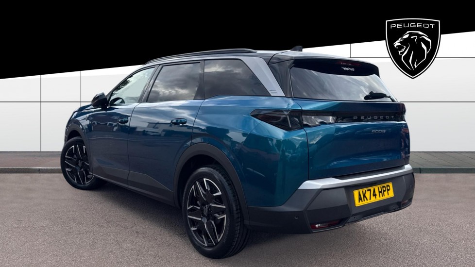 Peugeot 5008 1.2 Hybrid 136 GT 5dr e-DSC6 Petrol Estate - Image 2