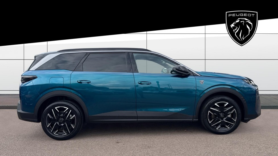 Peugeot 5008 1.2 Hybrid 136 GT 5dr e-DSC6 Petrol Estate - Image 5