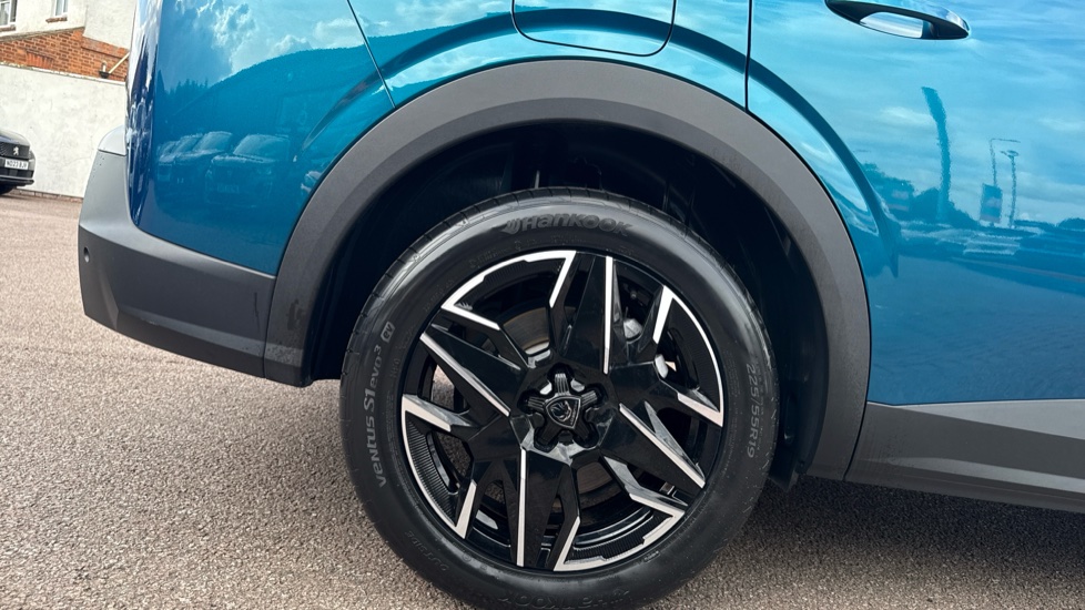 Peugeot 5008 1.2 Hybrid 136 GT 5dr e-DSC6 Petrol Estate - Image 7