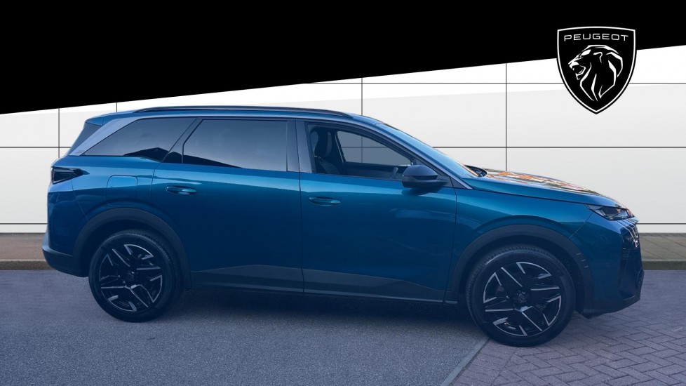 Peugeot 5008 1.2 Hybrid 136 Allure 5dr e-DSC6 Petrol Estate - Image 5