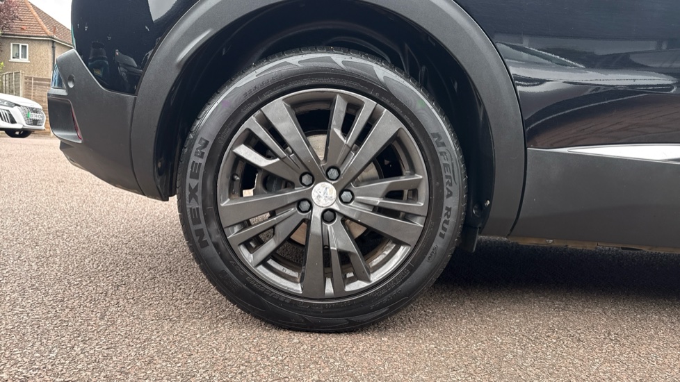 Peugeot 3008 1.6 THP GT Line 5dr EAT6 Petrol Estate - Image 7