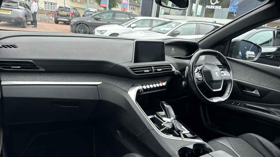 Peugeot 3008 1.6 THP GT Line 5dr EAT6 Petrol Estate - Image 9