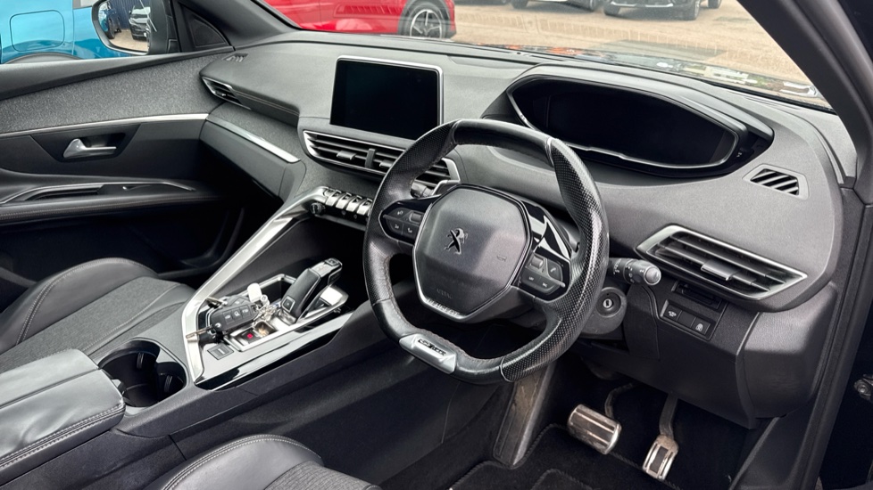 Peugeot 3008 1.6 THP GT Line 5dr EAT6 Petrol Estate - Image 11