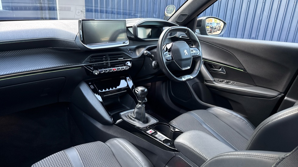 Peugeot 2008 1.2 PureTech 130 GT 5dr Petrol Estate - Image 9