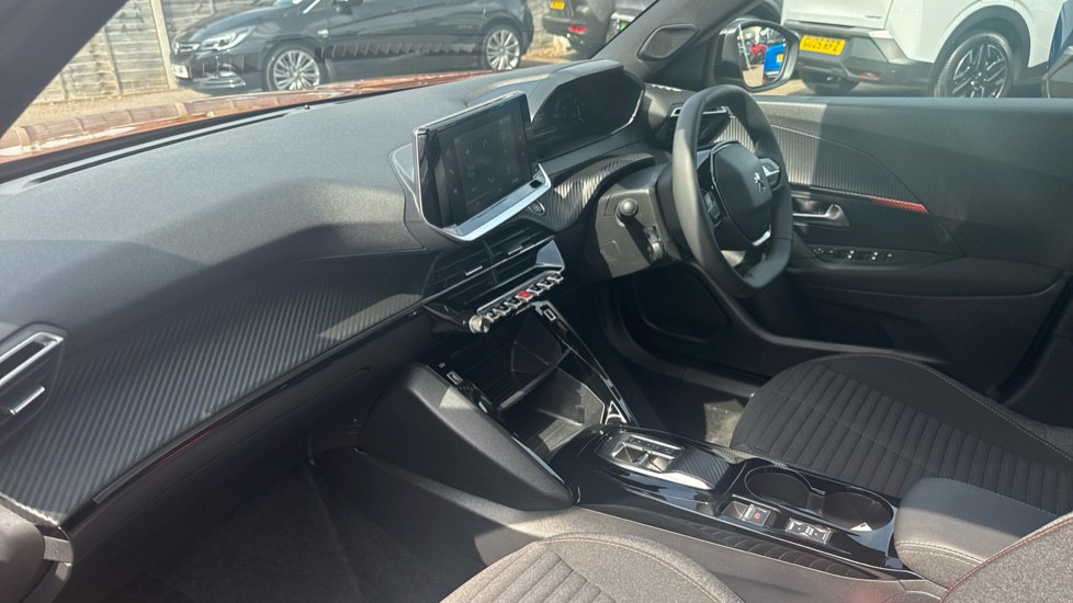 Peugeot 2008 100kW Active Premium+ 50kWh 5dr Auto Electric Estate - Image 9