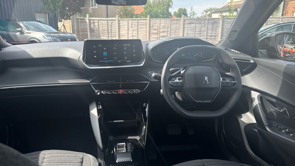 Peugeot 2008 100kW Active Premium+ 50kWh 5dr Auto Electric Estate - Image 10