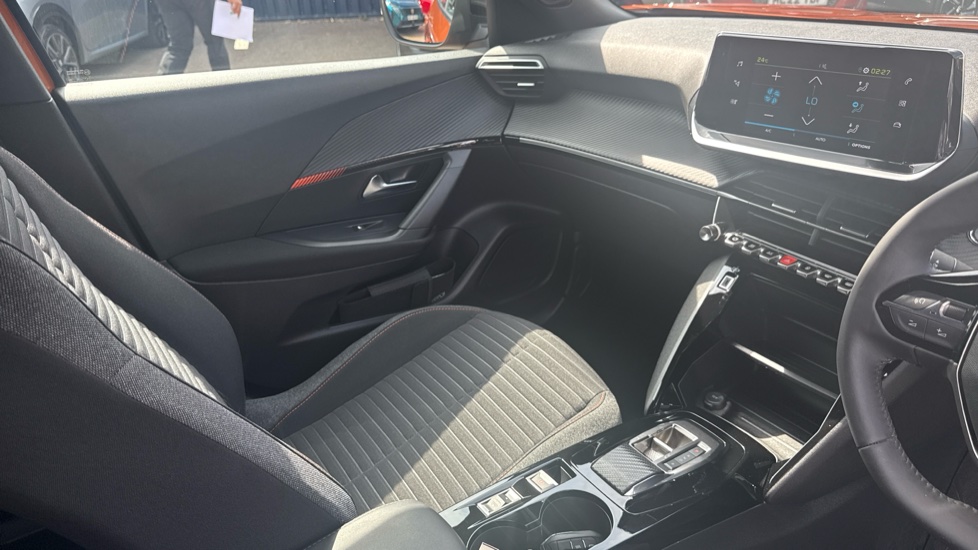 Peugeot 2008 100kW Active Premium+ 50kWh 5dr Auto Electric Estate - Image 14