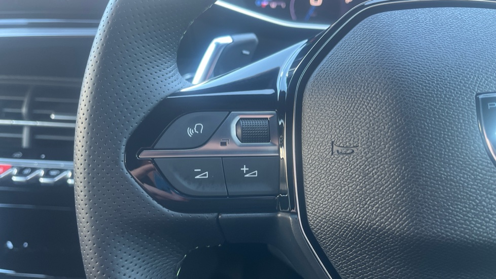 Peugeot 208 1.2 Hybrid 145 GT 5dr e-DSC6 Petrol Hatchback - Image 21