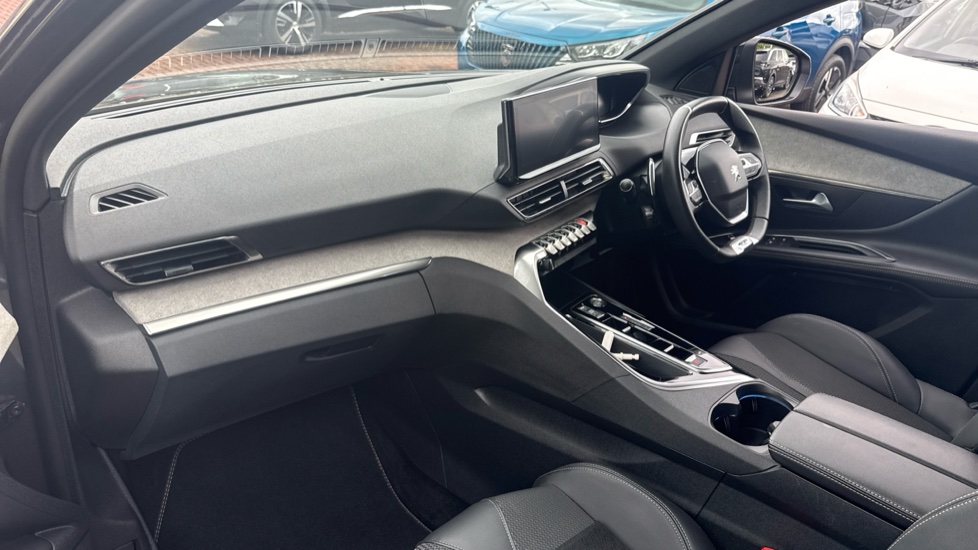 Peugeot 5008 1.5 BlueHDi GT 5dr EAT8 Diesel Estate - Image 9