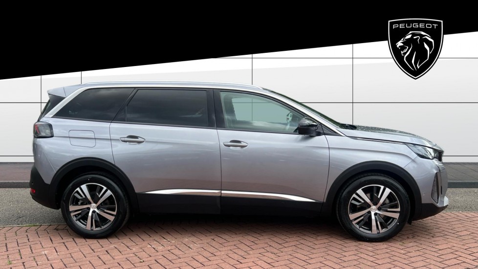 Peugeot 5008 1.2 PureTech Allure Premium 5dr EAT8 Petrol Estate - Image 5
