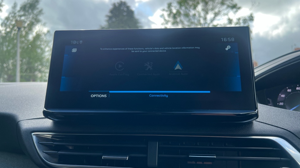 Peugeot 5008 1.2 PureTech Allure Premium 5dr EAT8 Petrol Estate - Image 43