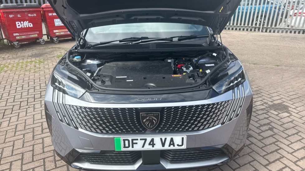 Peugeot 5008 157kW GT 73kWh 5dr Auto Electric Estate - Image 8
