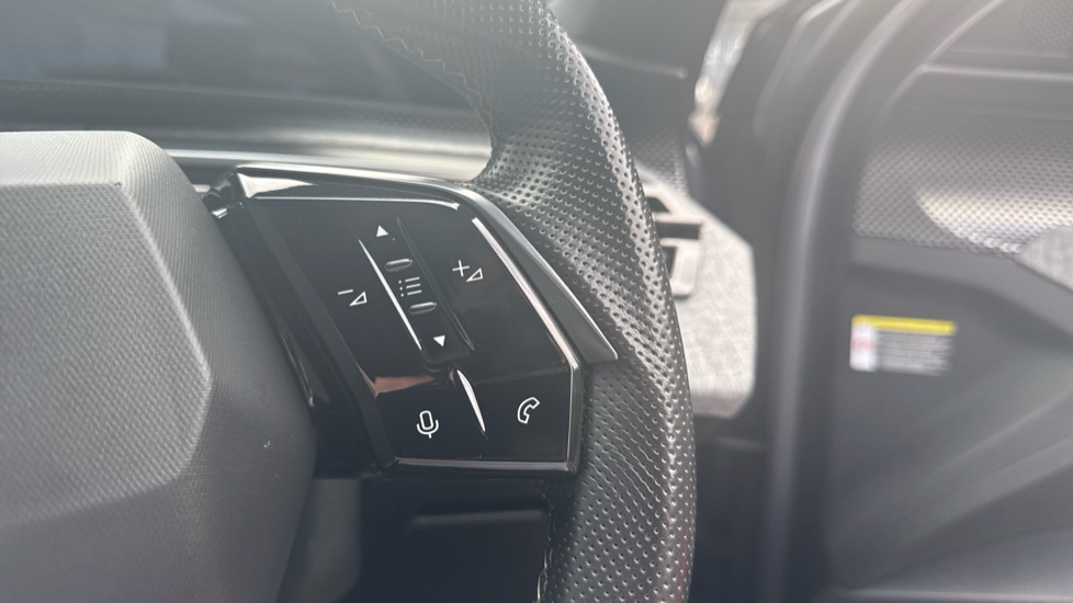 Peugeot 5008 157kW GT 73kWh 5dr Auto Electric Estate - Image 29