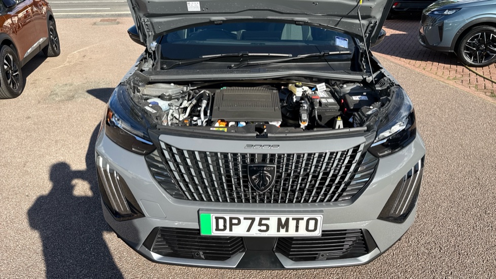 Peugeot 2008 115kW GT 54kWh 5dr Auto Electric Estate - Image 8