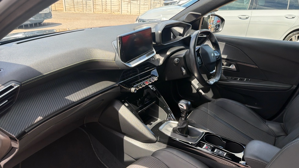 Peugeot 208 1.2 PureTech 100 GT 5dr Petrol Hatchback - Image 9