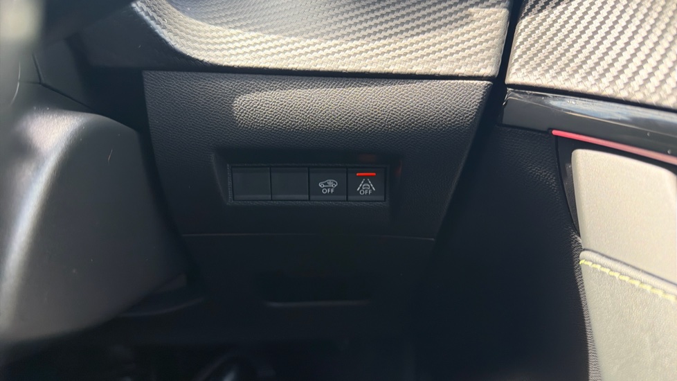 Peugeot 208 1.2 PureTech 100 GT 5dr Petrol Hatchback - Image 34