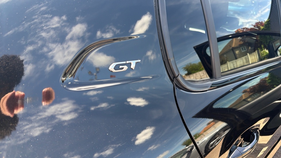 Peugeot 208 1.2 PureTech 100 GT 5dr Petrol Hatchback - Image 40