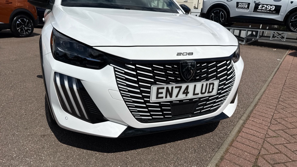 Peugeot 208 1.2 Hybrid 136 GT 5dr e-DSC6 Petrol Hatchback - Image 21