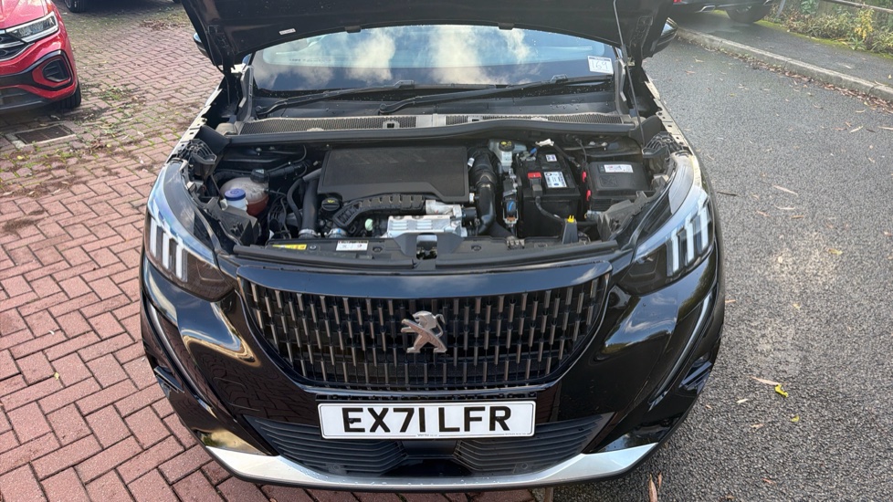 Peugeot 2008 1.2 PureTech 130 GT 5dr Petrol Estate - Image 8