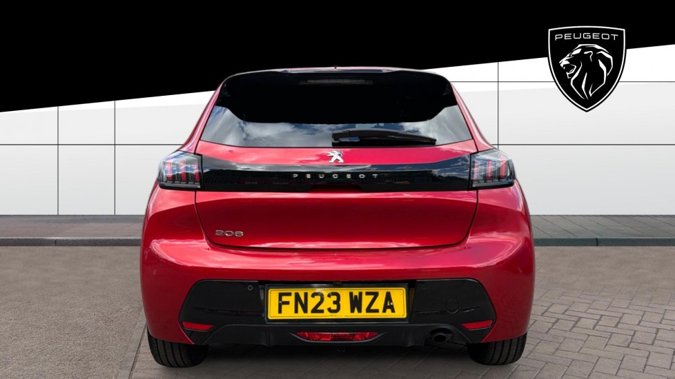Peugeot 208 1.2 PureTech 100 Allure Premium + 5dr EAT8 Petrol Hatchback - Image 6