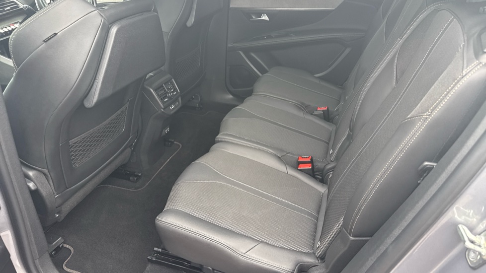 Peugeot 5008 1.2 PureTech GT 5dr EAT8 Petrol Estate - Image 16