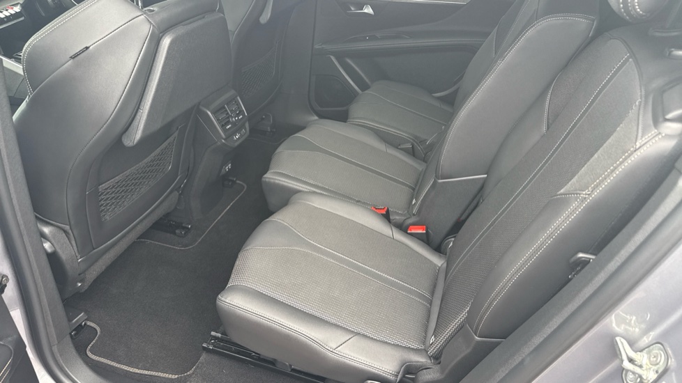 Peugeot 5008 1.2 PureTech GT 5dr EAT8 Petrol Estate - Image 27