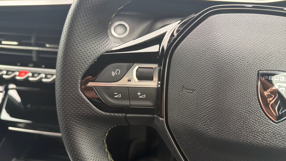 Peugeot 208 1.2 PureTech 100 GT 5dr Petrol Hatchback - Image 24