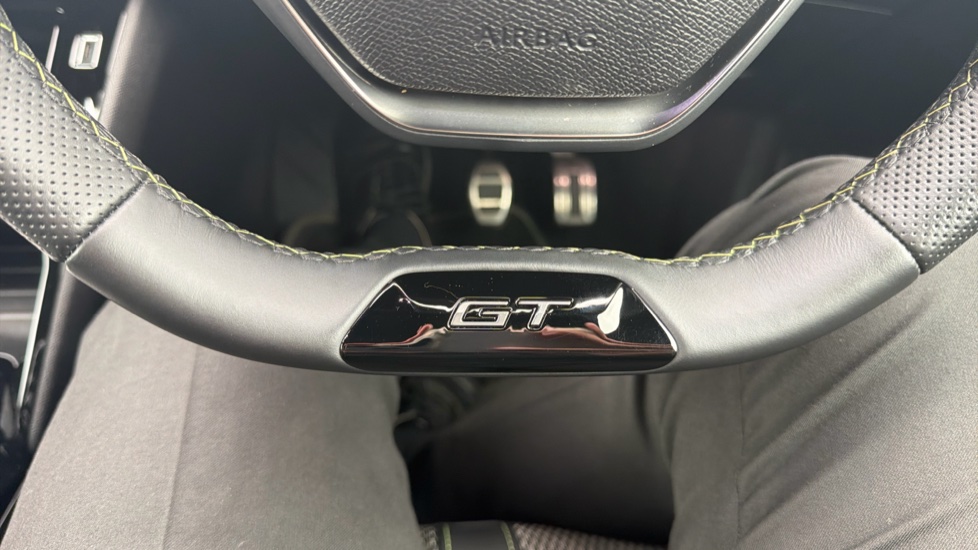 Peugeot 208 1.2 PureTech 100 GT 5dr Petrol Hatchback - Image 25