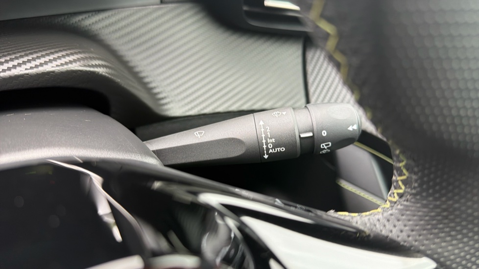 Peugeot 208 1.2 PureTech 100 GT 5dr Petrol Hatchback - Image 35