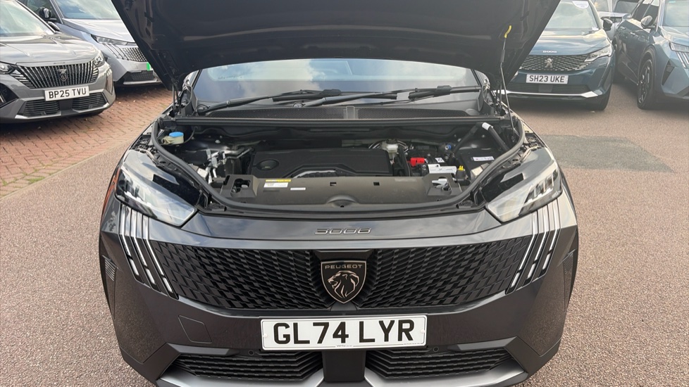 Peugeot 3008 1.2 Hybrid 136 GT 5dr e-DSC6 Petrol Estate - Image 8