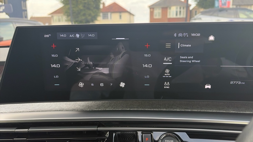 Peugeot 3008 1.2 Hybrid 136 GT 5dr e-DSC6 Petrol Estate - Image 32