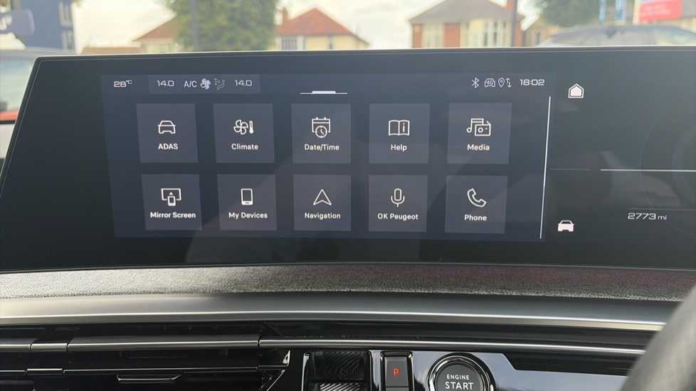 Peugeot 3008 1.2 Hybrid 136 GT 5dr e-DSC6 Petrol Estate - Image 36