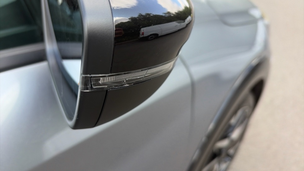 Peugeot 208 1.2 Hybrid 145 GT 5dr e-DSC6 Petrol Hatchback - Image 28