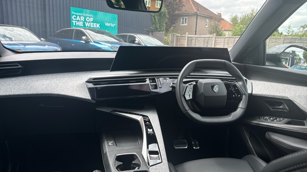 Peugeot 3008 1.2 Hybrid 136 Allure 5dr e-DSC6 Petrol Estate - Image 10