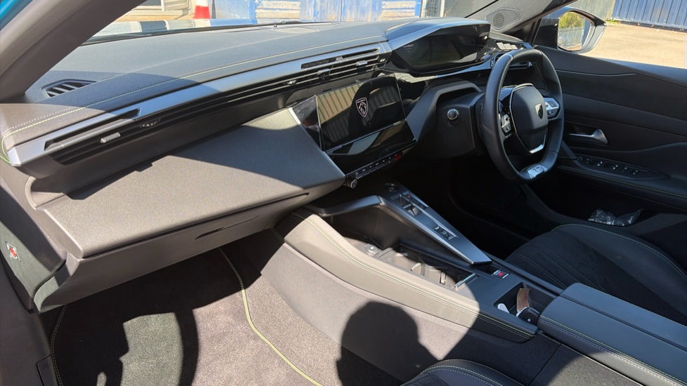 Peugeot 408 1.2 PureTech GT 5dr EAT8 Petrol Hatchback - Image 9