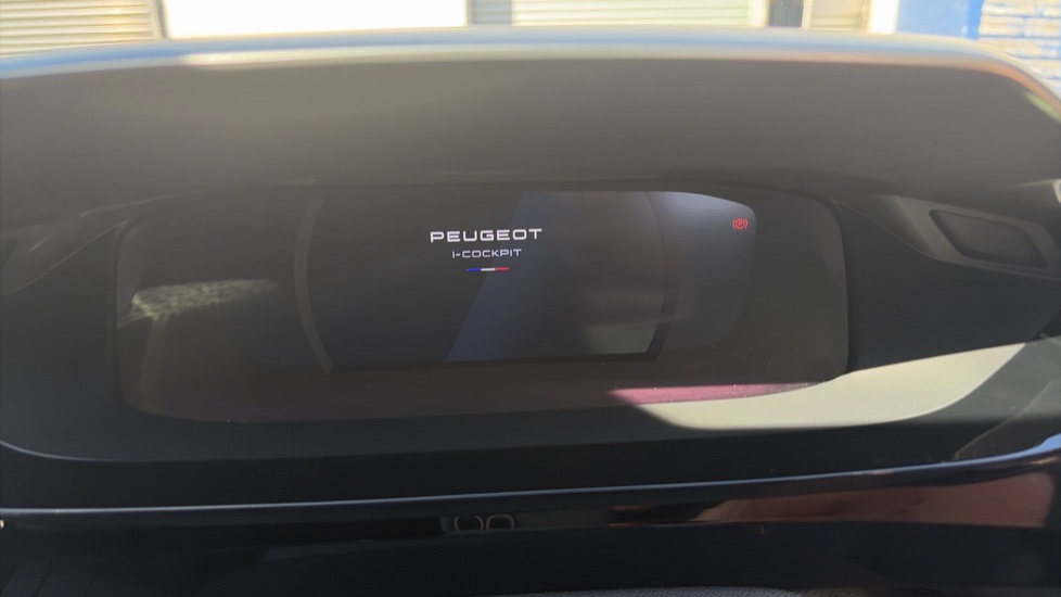 Peugeot 408 1.2 PureTech GT 5dr EAT8 Petrol Hatchback - Image 18