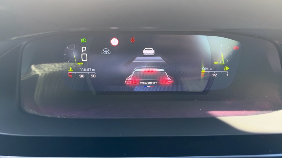 Peugeot 408 1.2 PureTech GT 5dr EAT8 Petrol Hatchback - Image 39